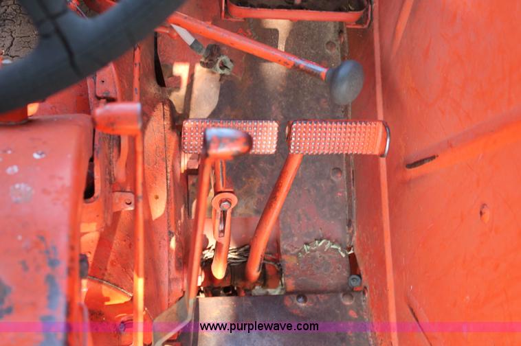 image for item L9894 Case 900B tractor