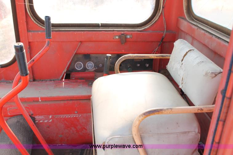 image for item L9896 Case 1155 self-propelled swather