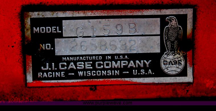 image for item L9896 Case 1155 self-propelled swather