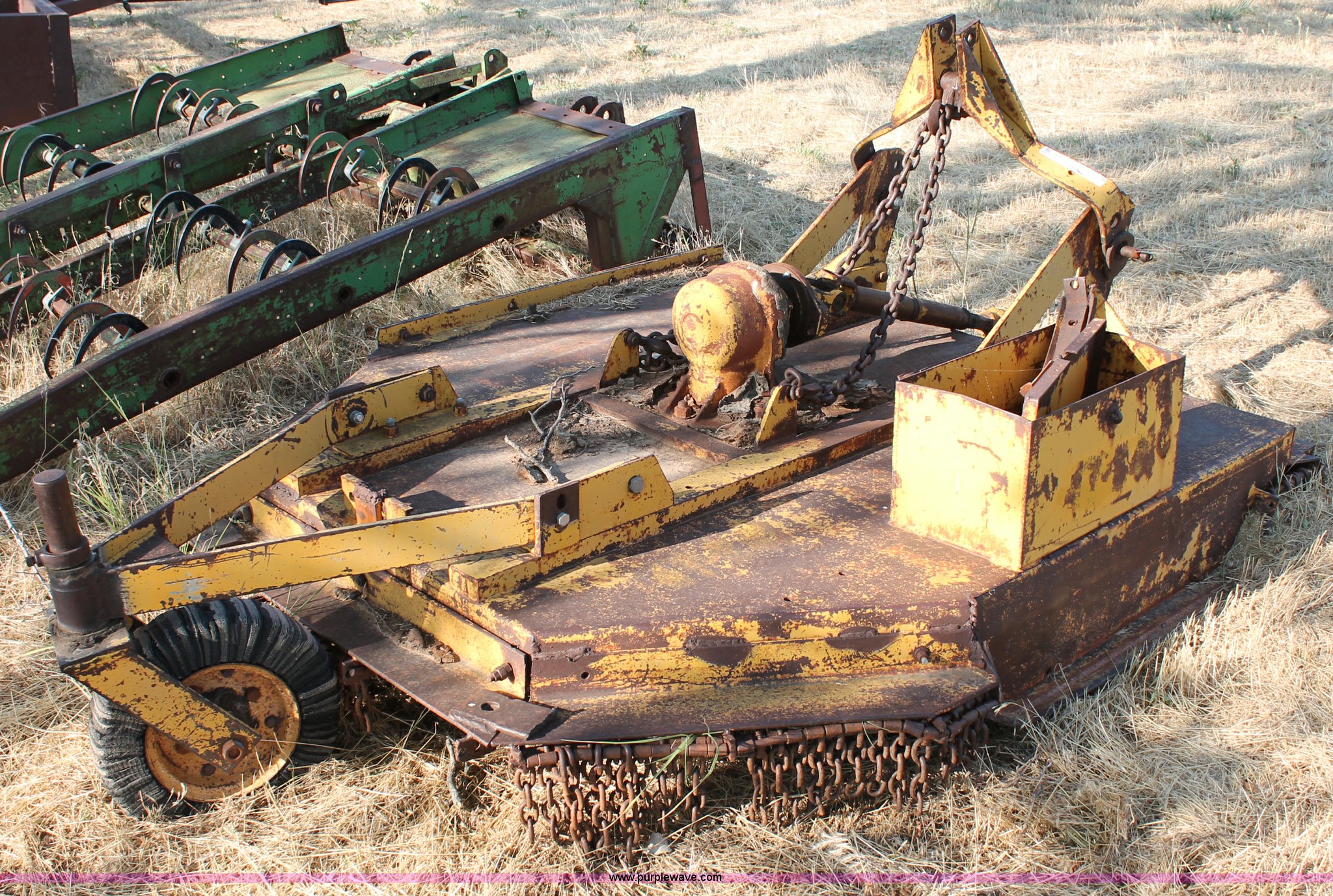 Sun Mastr 60" rotary mower in Jetmore, KS Item L9887 sold Purple Wave