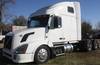 2009 Volvo VNL64T 670 semi truck 492,887 miles on odometer 9,005 hours on meter 2,786 idle hours on ...