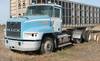 2000 Mack CH613 semi truck 399,873 miles on odometer 197,956 hours on meter Mack E7 12 0L L6 diesel ...