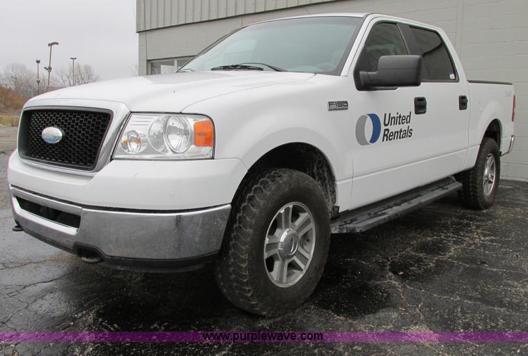 E7002.JPG - 2007 Ford F150 XLT SuperCrew pickup truck , 162,732 actual miles , 5 4L V8 EFI gas engine , Automati...