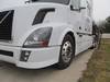 Thumbnail T_D7022E.JPG of 2007 Volvo VNL TA semi truck , 412,130 miles on odometer , Volvo VED16 16 1L L6 diesel engine , 500 ...