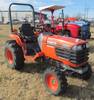 Kubota B2710 MFWD tractor 662 hours on meter Kubota 1 3L four cylinder diesel engine 27 HP Hydrostat...