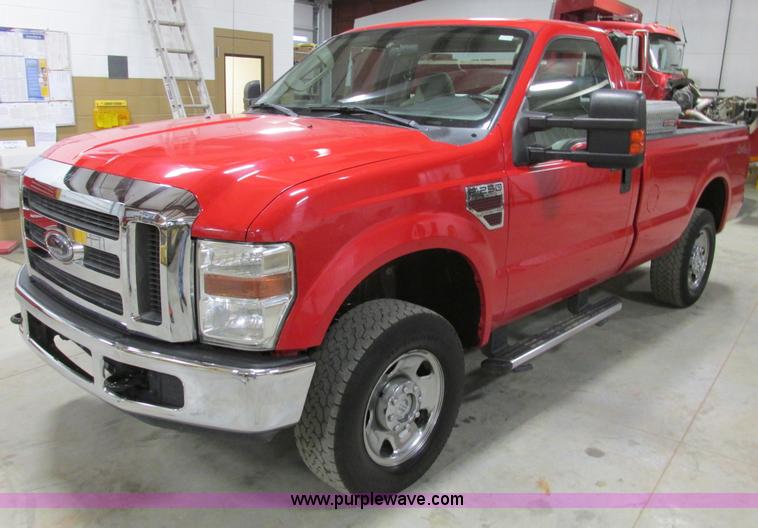 F4272.JPG - 2008 Ford F250 XLT Super Duty pickup truck , 131,978 miles on odometer , 6 4L V8 OHV 32V diesel engi...