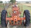 Thumbnail T_E2554C.JPG of 1949 Case VAC tractor , Four cylinder gas engine , Four speed transmission , 72 quot belly blade , P...