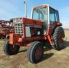 1976 International 1086 tractor 1,946 hours on meter International 6 8L six cylinder diesel engine 1...