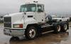2000 Mack CH613 semi truck 267,850 miles on odometer 21,068 hours on meter Mack E7 350 12 0L L6 dies...