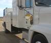 Thumbnail T_E8416ZD.JPG of 1999 Freightliner FLD semi service truck , 913,478 miles on odometer , Cummins 855 diesel engine , 4...