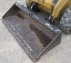 Thumbnail T_F4279S.JPG of 2002 Caterpillar 236 skid steer , 2,584 hours on meter , Caterpillar four cylinder diesel engine , O...