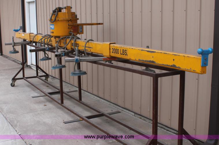 image for item AA9177 Anvero suction cup lift