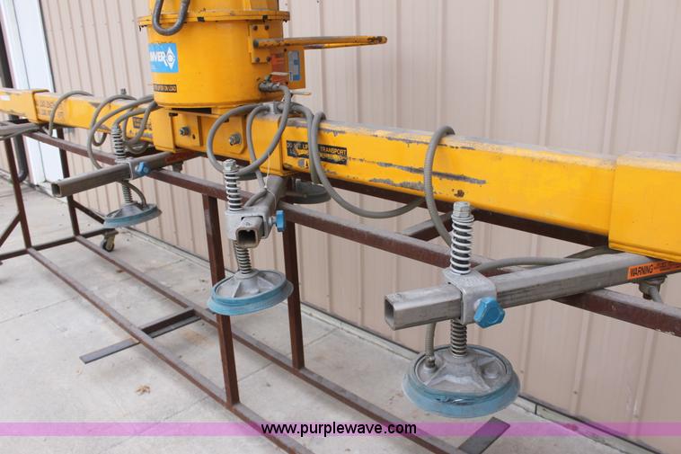 image for item AA9177 Anvero suction cup lift