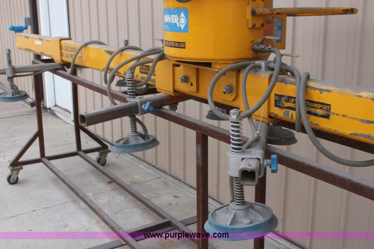 image for item AA9177 Anvero suction cup lift