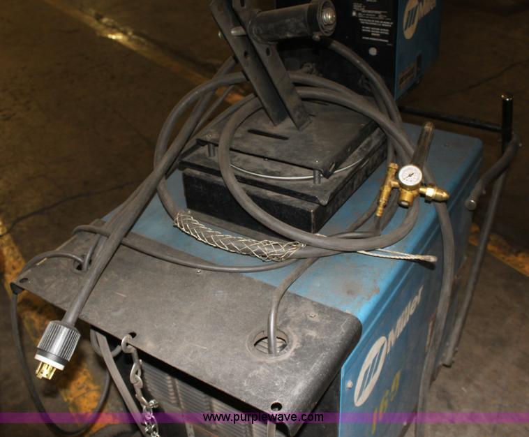 image for item AA9179 Miller Delta-Fab wire feed welder