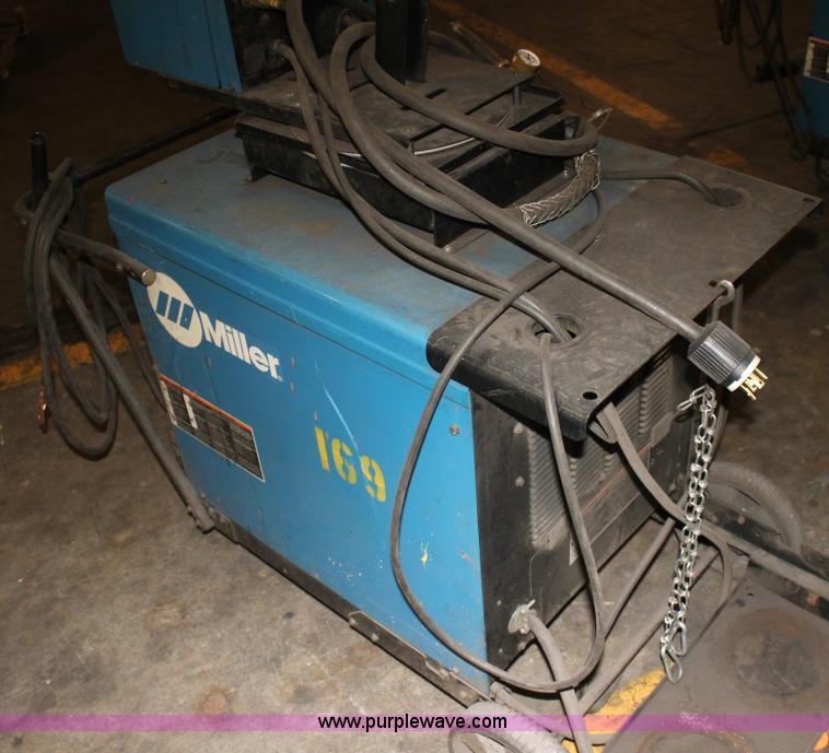 image for item AA9179 Miller Delta-Fab wire feed welder