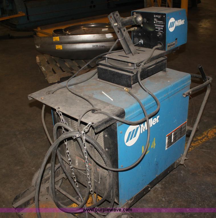 image for item AA9180 Miller CP302 wire feed welder