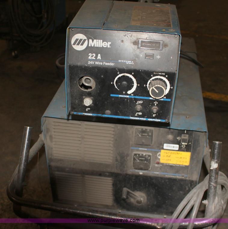 image for item AA9180 Miller CP302 wire feed welder