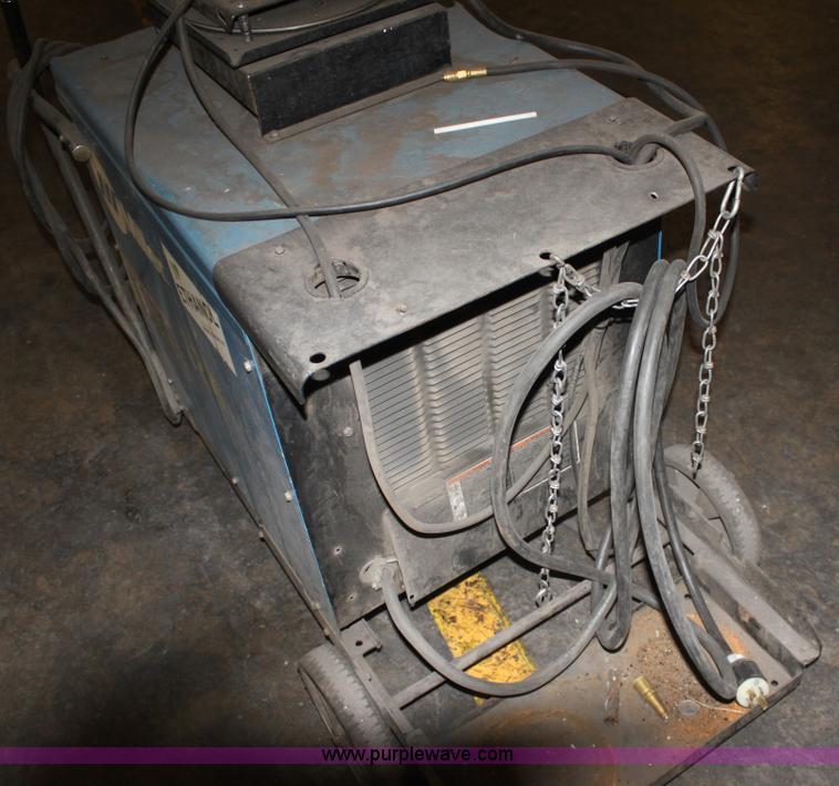 image for item AA9180 Miller CP302 wire feed welder
