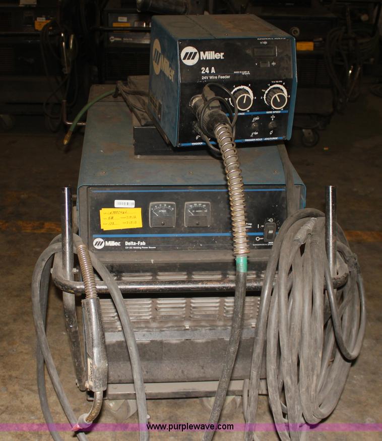 image for item AA9181 Miller Delta-Fab wire feed welder