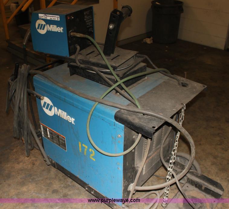 image for item AA9181 Miller Delta-Fab wire feed welder
