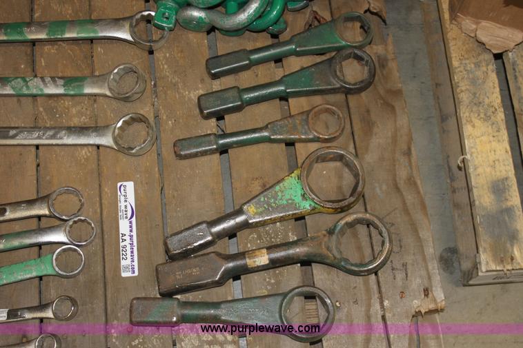 image for item AA9222 Pallet of assorted wrenches