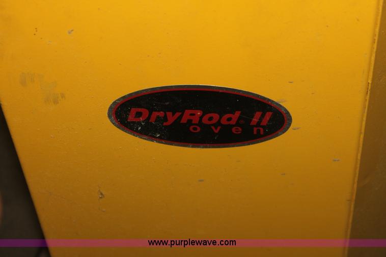 image for item AA9227 (3) pallets of assorted tools