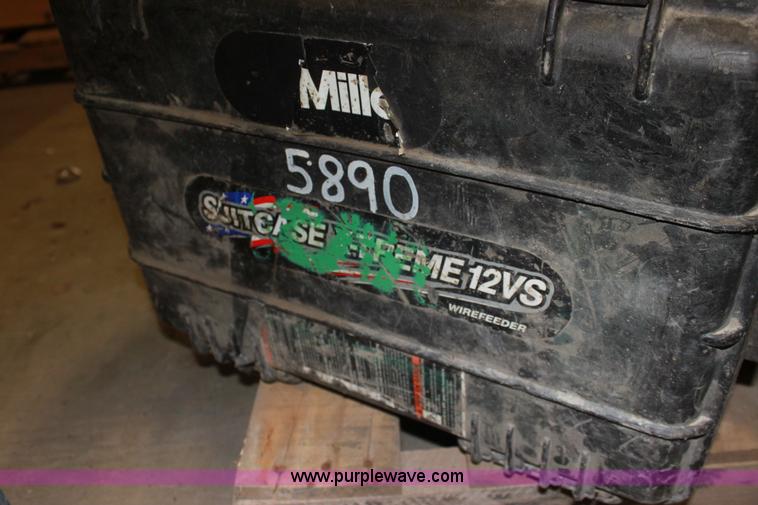 image for item AA9232 Assorted tools