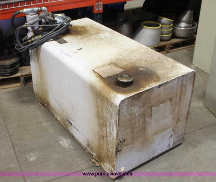 image for item AA9238 Fuel tank