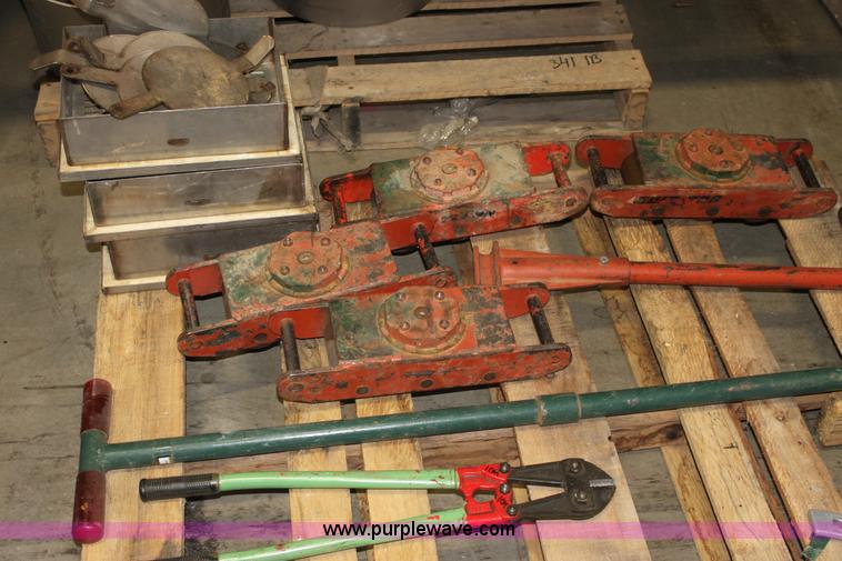 image for item AA9239 (4) box rollers