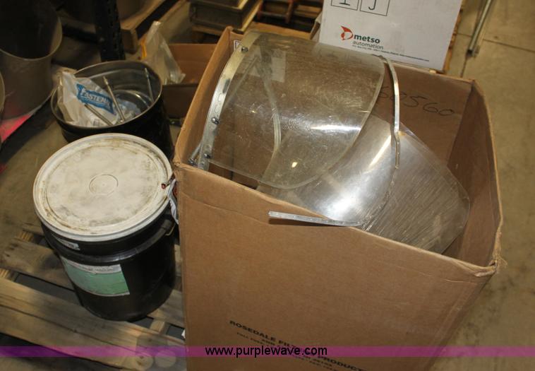 image for item AA9239 (4) box rollers