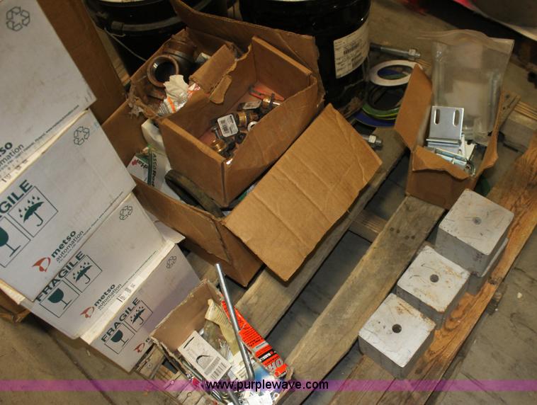 image for item AA9239 (4) box rollers