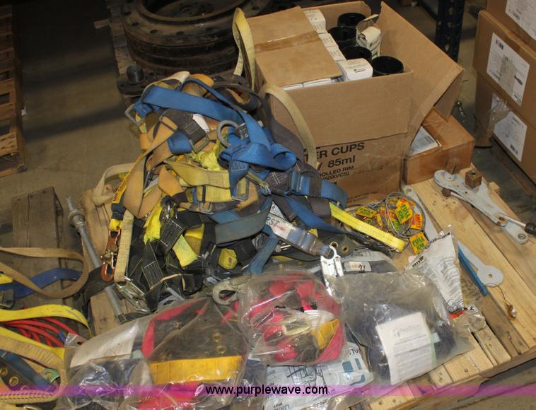 image for item AA9241 (4) pallets of assorted equipment