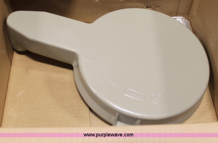 image for item AA9241 (4) pallets of assorted equipment