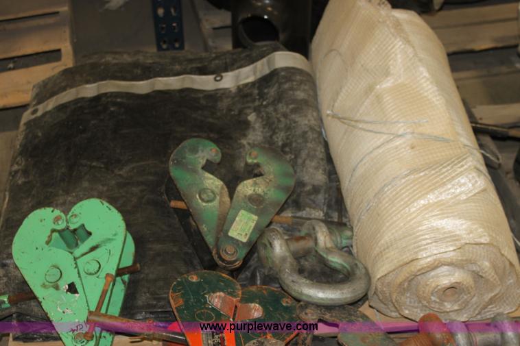 image for item AA9245 Assorted tools