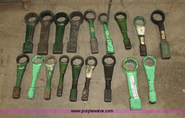 image for item AA9247 (18) striking wrenches