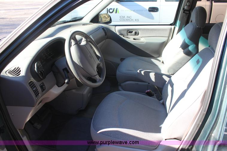 image for item E8261 1997 Mercury Villager GS