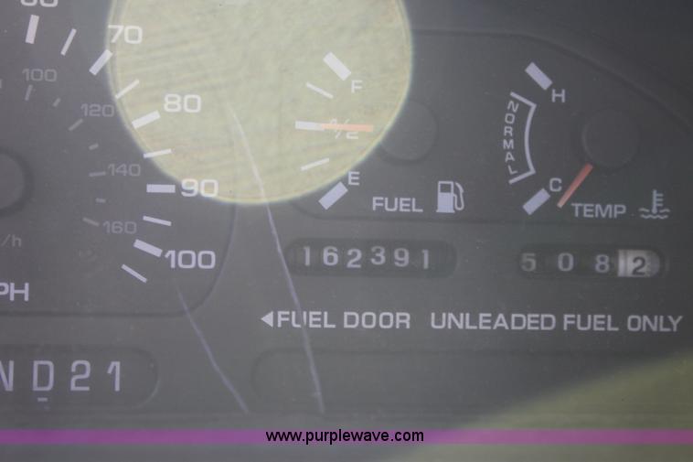 image for item E8261 1997 Mercury Villager GS