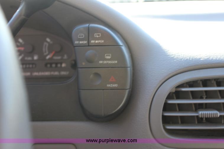 image for item E8261 1997 Mercury Villager GS