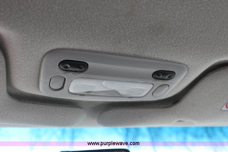 image for item E8261 1997 Mercury Villager GS