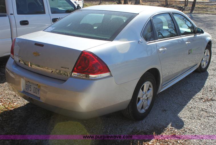 image for item E8265 2009 Chevrolet Impala LT