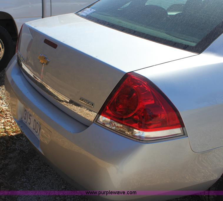 image for item E8265 2009 Chevrolet Impala LT