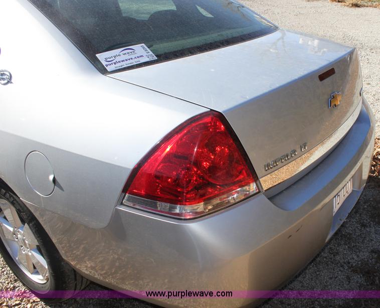 image for item E8265 2009 Chevrolet Impala LT