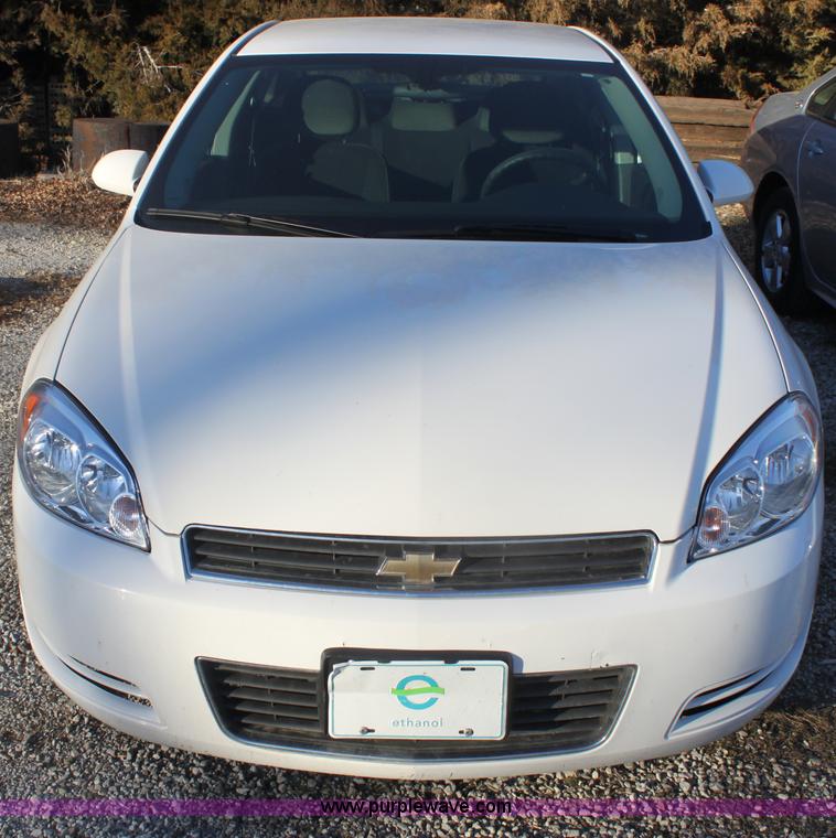 image for item E8350 2009 Chevrolet Impala LT
