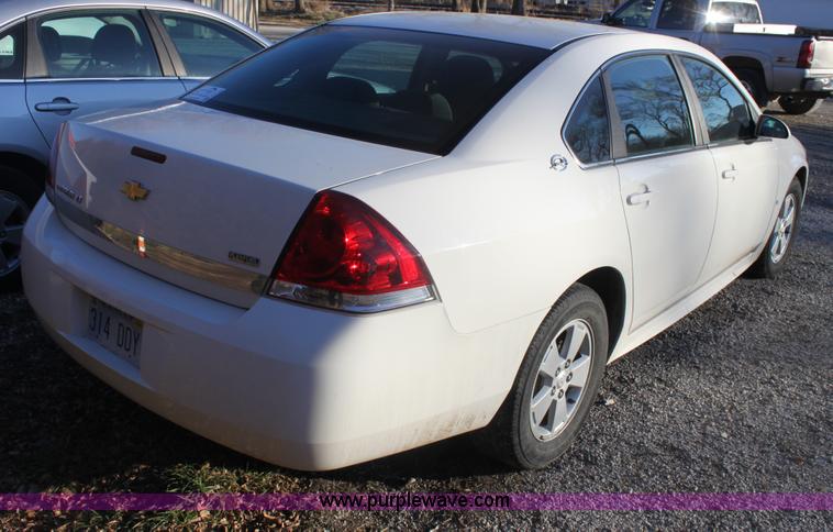 image for item E8350 2009 Chevrolet Impala LT