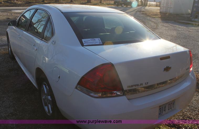 image for item E8350 2009 Chevrolet Impala LT