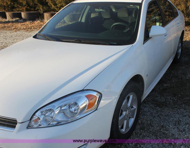 image for item E8350 2009 Chevrolet Impala LT