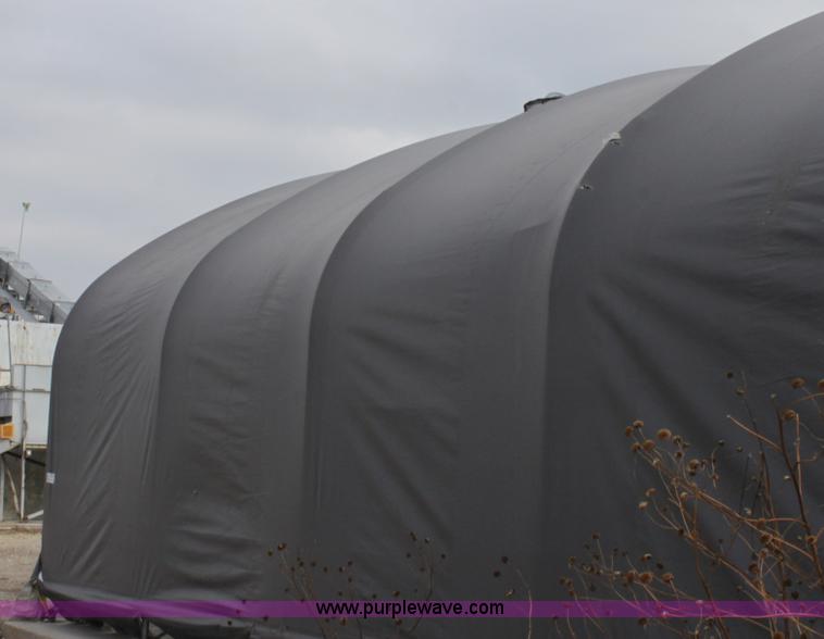 image for item E8385 Shelter logic tent building