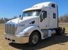 2001 Peterbilt 387 semi truck 472,507 miles on odometer Caterpillar C15 14 6L L6 diesel engine 500 H...