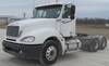 2005 Freightliner CL120 semi truck 675,872 miles on odometer Detroit Diesel Series 60 14 0L L6 diese...